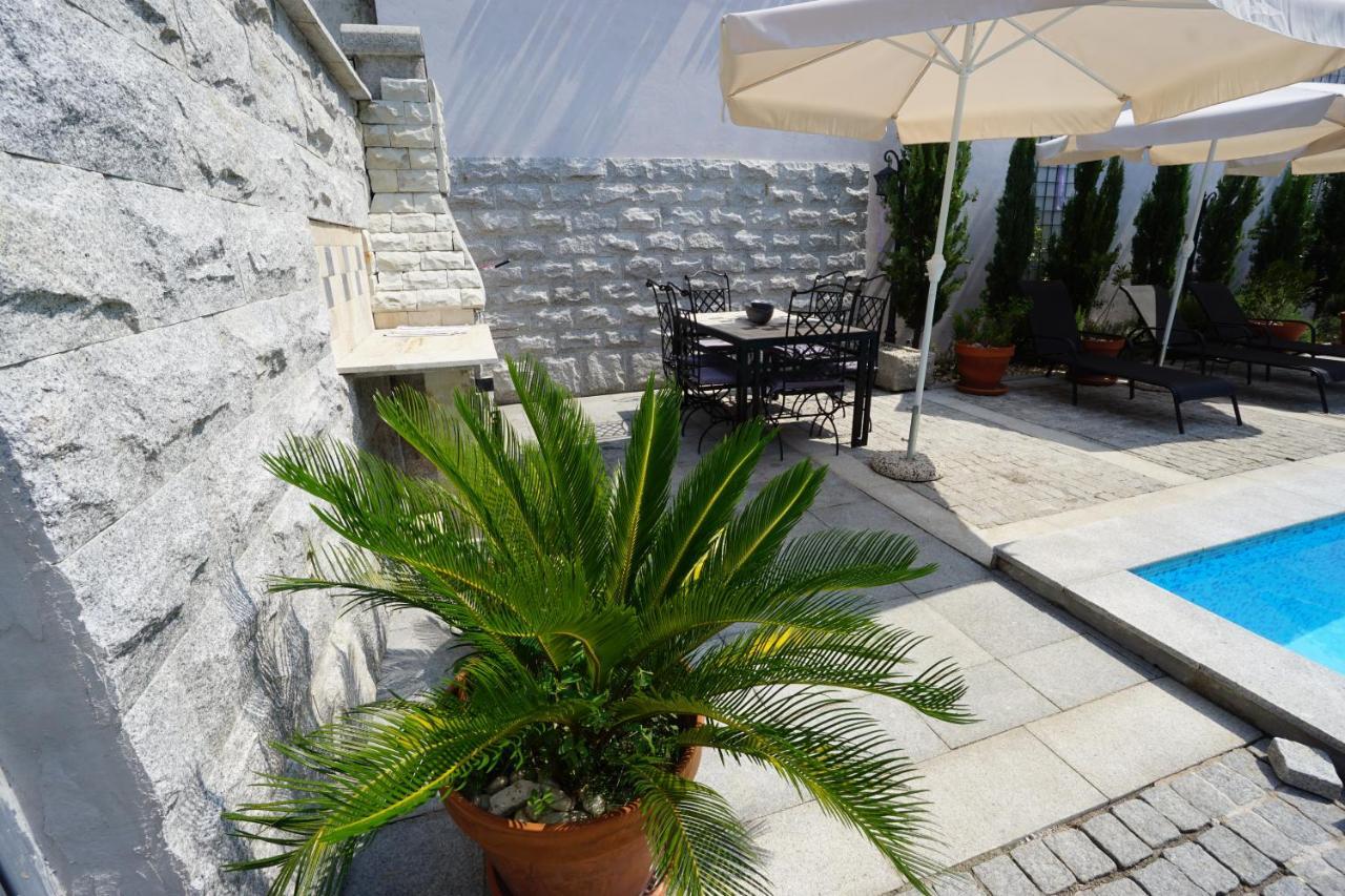 Apartments Castello Risano Exterior photo
